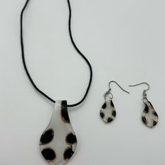 Matching NeckLace & Earrings