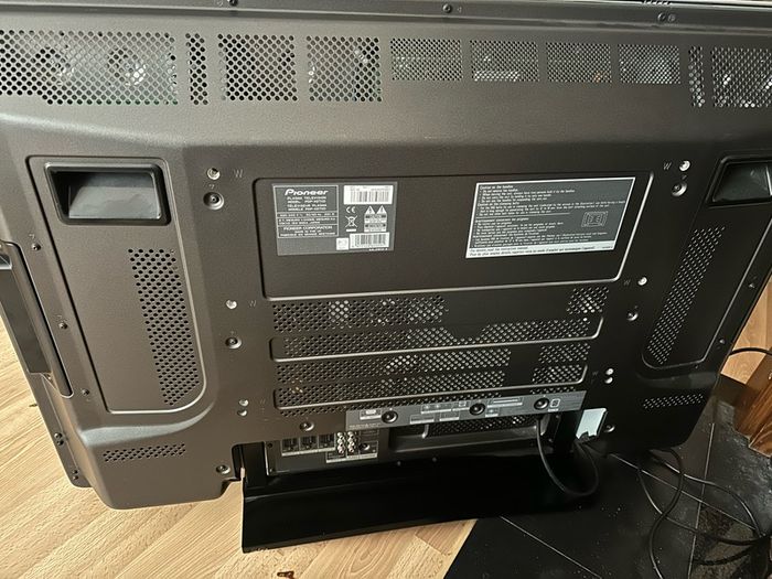 Pioneer PDP-427XD Plasma TV