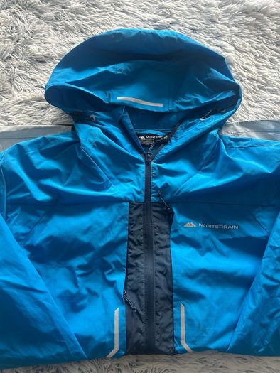 Monterrain windbreaker top men's small
