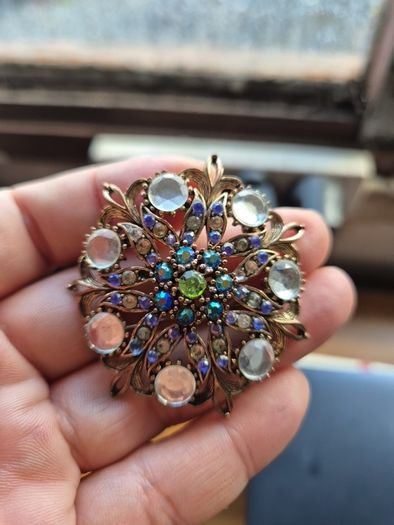 Vintage Brooch. Dominant Blue Theme.