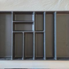 Cutlery drawer insert