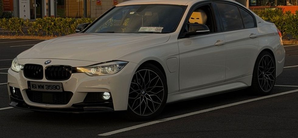 2016 BMW 330e MSport