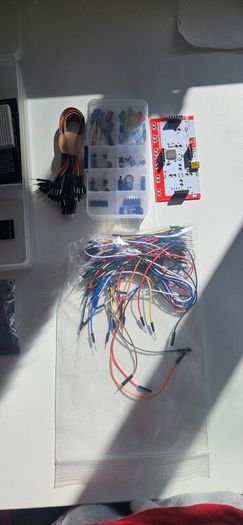 Arduino set + water pump with clear tubbing