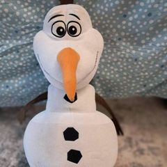 Large Olaf the snowman