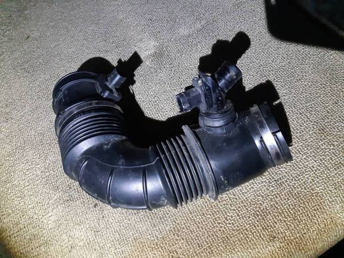 Vauxhall Opel Insignia Air Intake Pipe With Airflow Meter 2013-2016