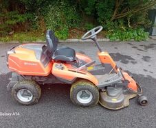 Husqvarna R214TC