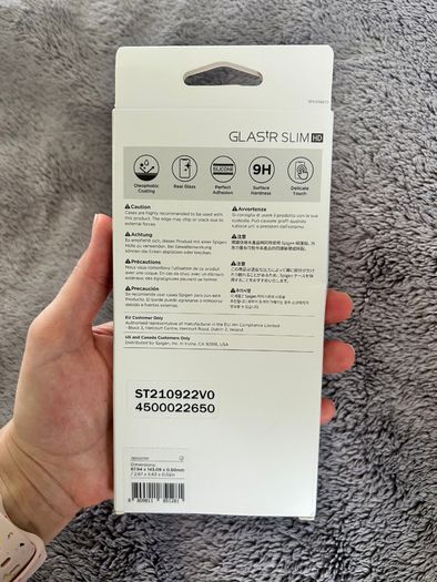 Spigen Slim HD screen protector for iPhone 14 / 13 Pro / 13