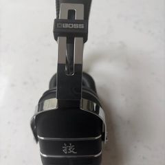 Boss Waza-Air Guitar Headphones (barely used!!!)