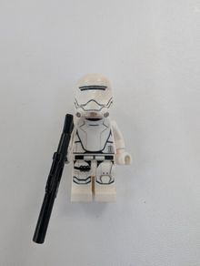 100% Lego Mini Figure Star Wars First Order Flametrooper
