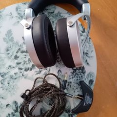 HiFi Man Deva Pro open back , Bluetooth version with cable balanced 4.4mm to balanced 3.5mm