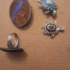 Nice unusual jewellery tortoise brooch,pendent etc
