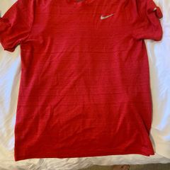 kids Nike t-shirts