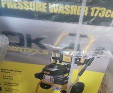 Rok power washer