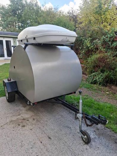 Teardrop camper