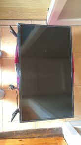 32" Denver Tv with remote