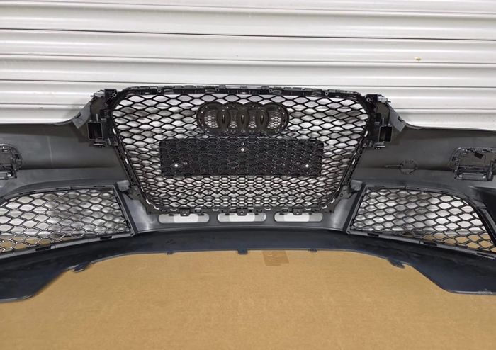 Rs4 Style Front Bumper for A4 B8.5 S4 Audi Honeycomb Grill