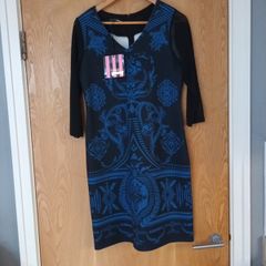 Batido Young Dress. S.14-16.   B.N.W.T A Beautiful  Quality  Dress.