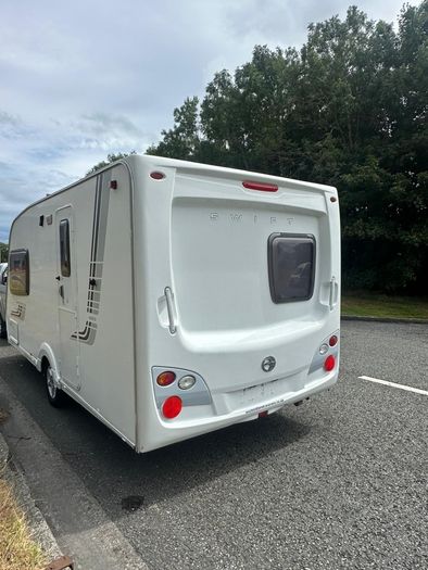 2012 swift challenger 480 2 berth