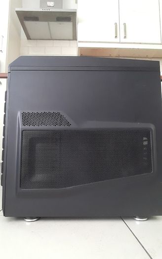 Cooler Master Storm Trooper Full Tower case (ATX)