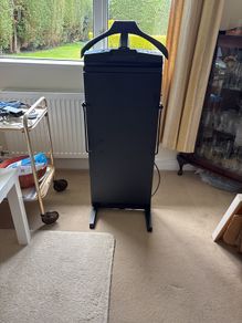 trouser press