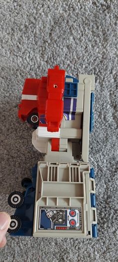 Transformer / toy