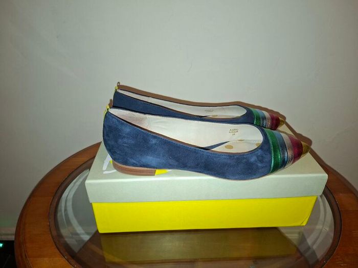 Boden Flat Shoe Size 6 (EU 39)