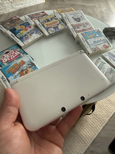 Nintendo 3DS XL