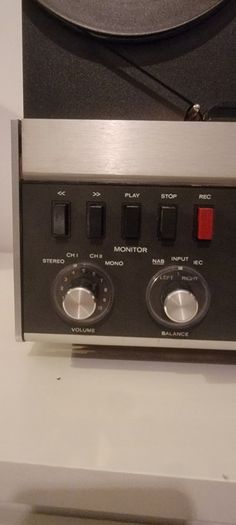 Revox a77
