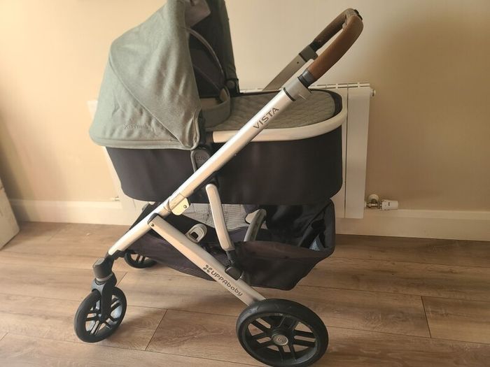 Uppababy Vista V2