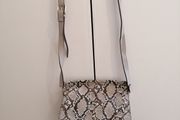 Cross body bag