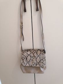 Cross body bag