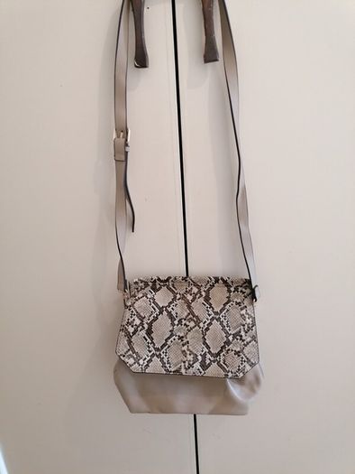 Cross body bag