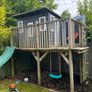 Treehouse/playhouse custom built excellent condition Image 4