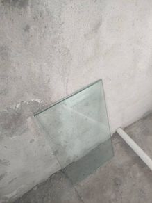 One piece of tempered glass dimensions 60 34 cm