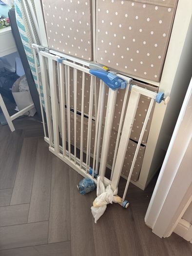 Stair gates