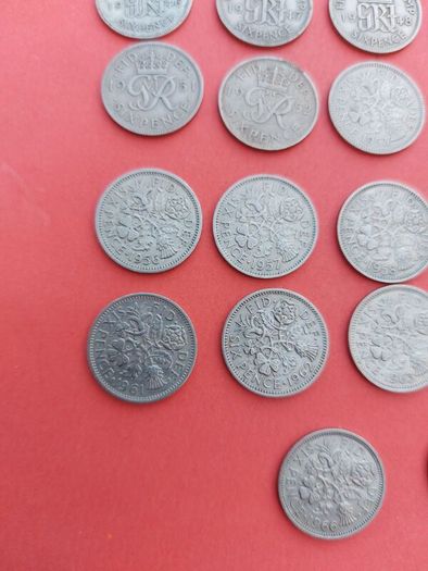 27 English Sixpence's Date Run, including key date 1952