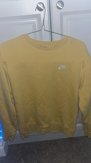 Vintage Style Nike Crewneck Small Sun Yelllow