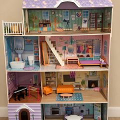 Dollhouse