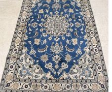 Hand knotted Persian wool rug