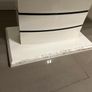 Extendable dining table with white glass top Image 4