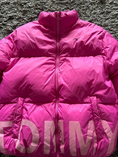 Tommy Hilfiger puffa jacket age 14 excellent condition!!!