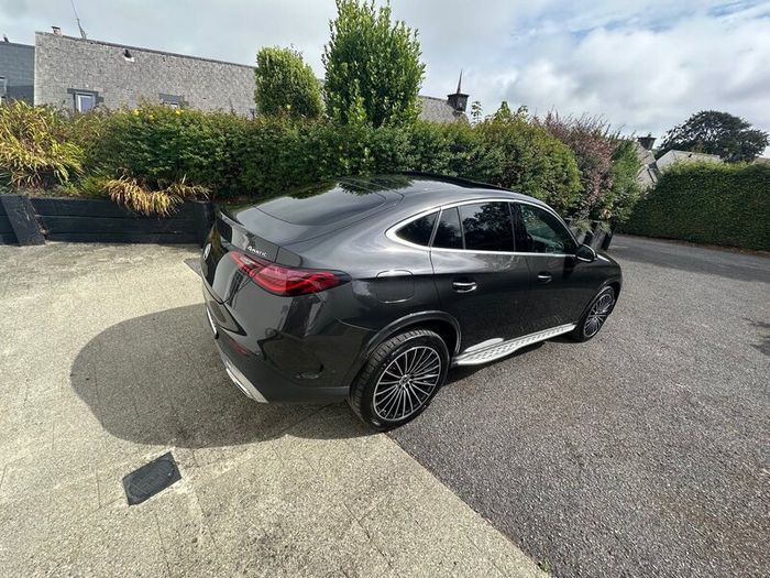 Mercedes-Benz GLC 300de Mercedes-Benz GLC 2023