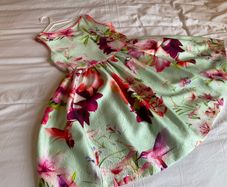 Stunning girls occasion Confirmation dress from Ted Baker Age 11 12
