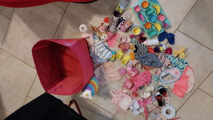 Doll play bundle