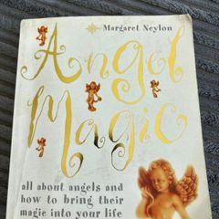 Angel Magic - Margaret Neylon