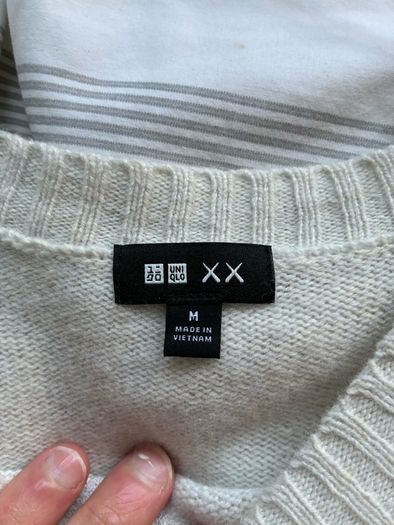 Kaws x Uniqlo lambswool sweater