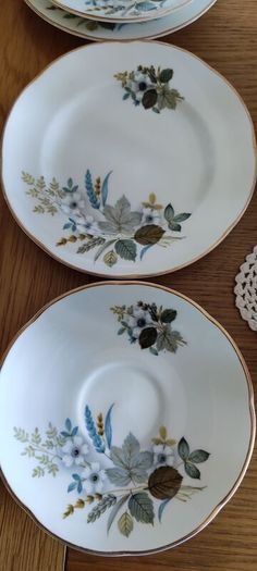 21 pcsVintage Royal Tara Bone China Tea Set