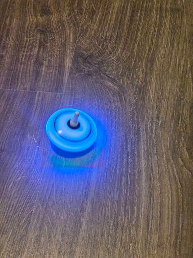Glow in the dark spinner