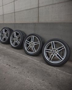 19" Genuine Mercedes AMG Alloys