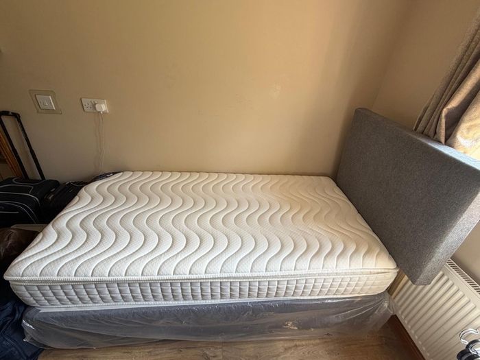 bed and matress